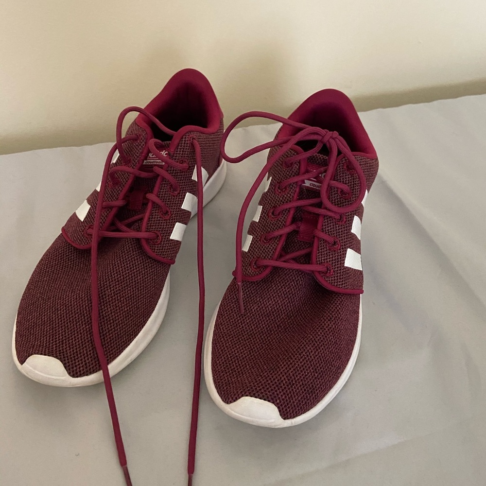 Like-New Adidas Cloudfoam Shoes